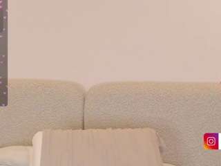 Dulcepowll live cam preview