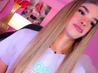gabrielats Live Webcam on CamSoda