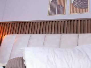 hayamili live webcam show