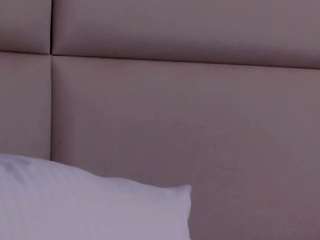 nicolelux live webcam show