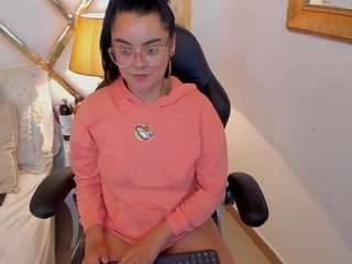 perlawatson Live Webcam on CamSoda