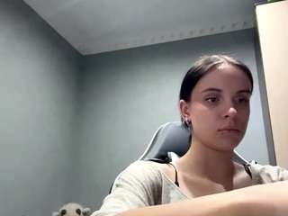 sanaskowronski live webcam show