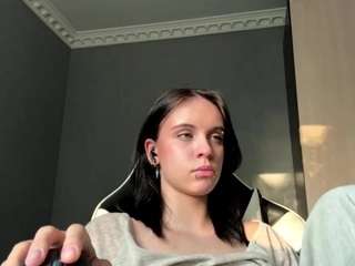 Sana live webcam show