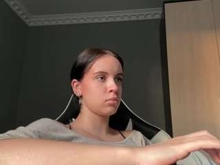 Sana live webcam show