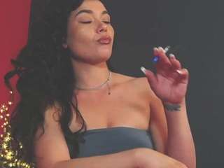selenaalluree live webcam show