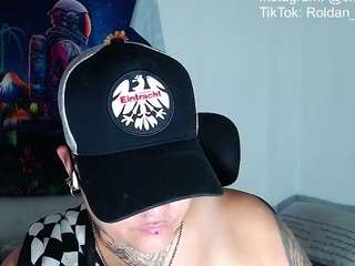 le modèle techno420 est en webcam porno dans un show sur le site camsoda, il possède les tags suivants: 420,playdildo,lesbian,lovense,lush,naked,natural,nature,nipple piercings,nipple play,oil,public,hairy pussy,pussy,saliva,sex toys,smoking,squirter,tattoos,tittyfuck