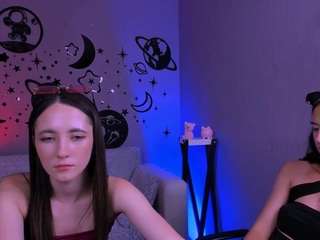 caroline-honeyy