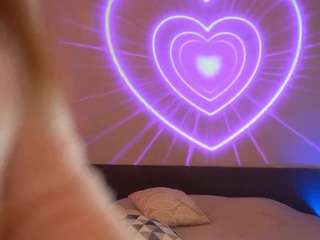 emmiellee's live room