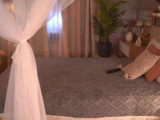 emmiellee live webcam show