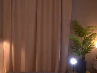 Emmiellee live webcam show