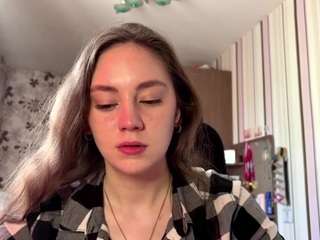 le modèle hazelcorvus est en webcam porno dans un show sur le site camsoda, il possède les tags suivants: average,brown eyes,brown hair,no drinking,no smoking,role play,sexting,spanking,striptease,tiny tits,twerk,upskirt,yoga,hd