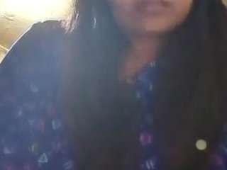 kumy2002 live webcam show