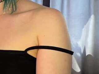 KyungAmodt live webcam show