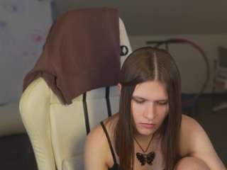 monikakiss054