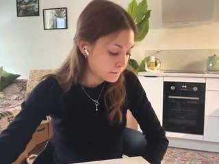 Ten model jest teraz na żywo. perlasossong