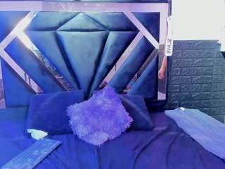 queenjen live webcam show
