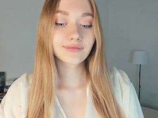 vernettamecannic Sex Cam Show