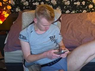blondboylive