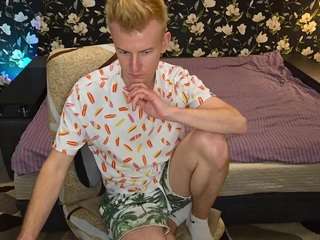 BlondBoyLive