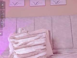 cherlynn live webcam show