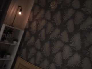 ManyBivin live cam preview