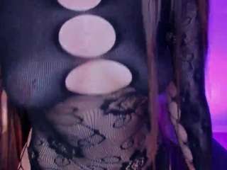 natalie-blaze live webcam show