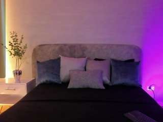 natalie-blaze live webcam show