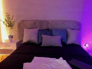 natalie-blaze's live room