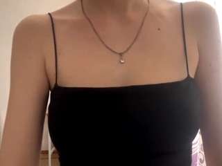 OdaRabine live webcam show