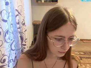 OdaRabine live webcam show