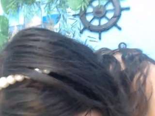 Acest model este live acum. skinnyloolita18
