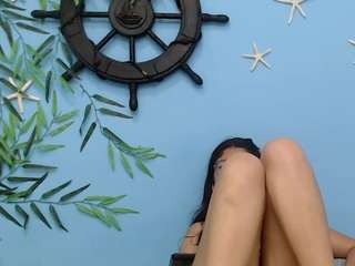 skinnyloolita18