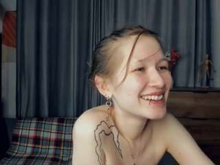 soorollin live webcam show