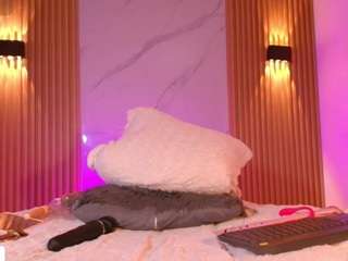 charlotteinpole