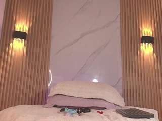 charlotteinpole