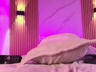 charlotteinpole