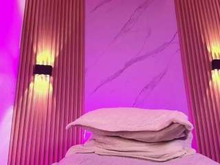 charlotteinpole live cam preview