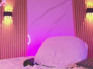 charlotteinpole
