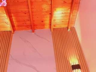 charlotteinpole