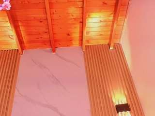 charlotteinpole