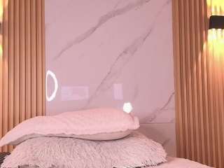 charlotteinpole