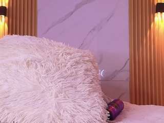 charlotteinpole live cam preview