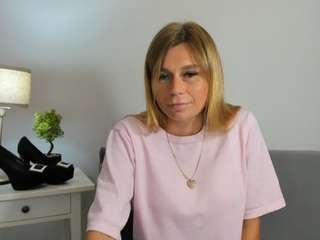 FreyaSeductive live webcam show