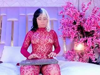 manelykswift