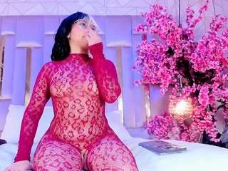 manelykswift live webcam show