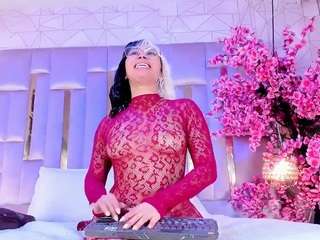 manelykswift live webcam show