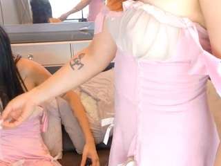 queenmia68 live webcam show