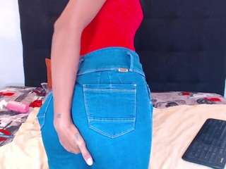 srtaluciana live webcam show