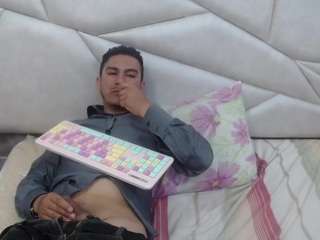 andy-sharit