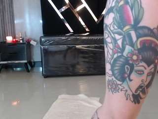 DamiaOshun-Ch live cam preview
